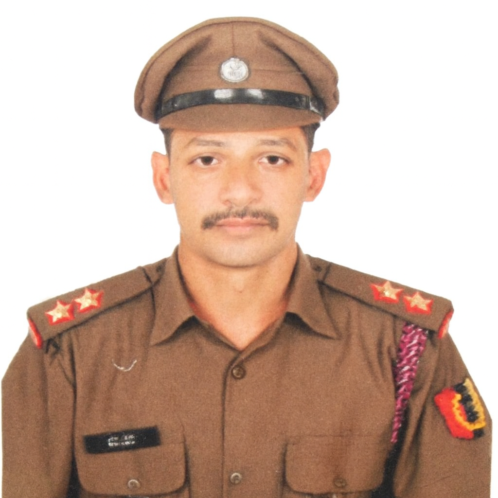 Mr Sunil Kumar, PTE